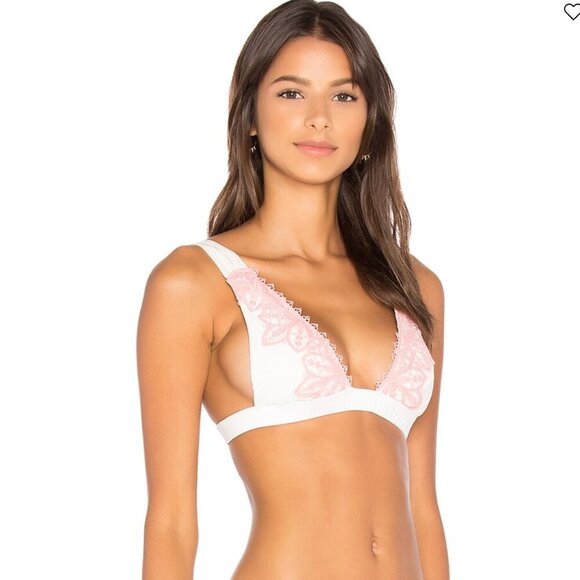 Blue life LOTUS TRI TOP in Beige - Picture 4 of 5